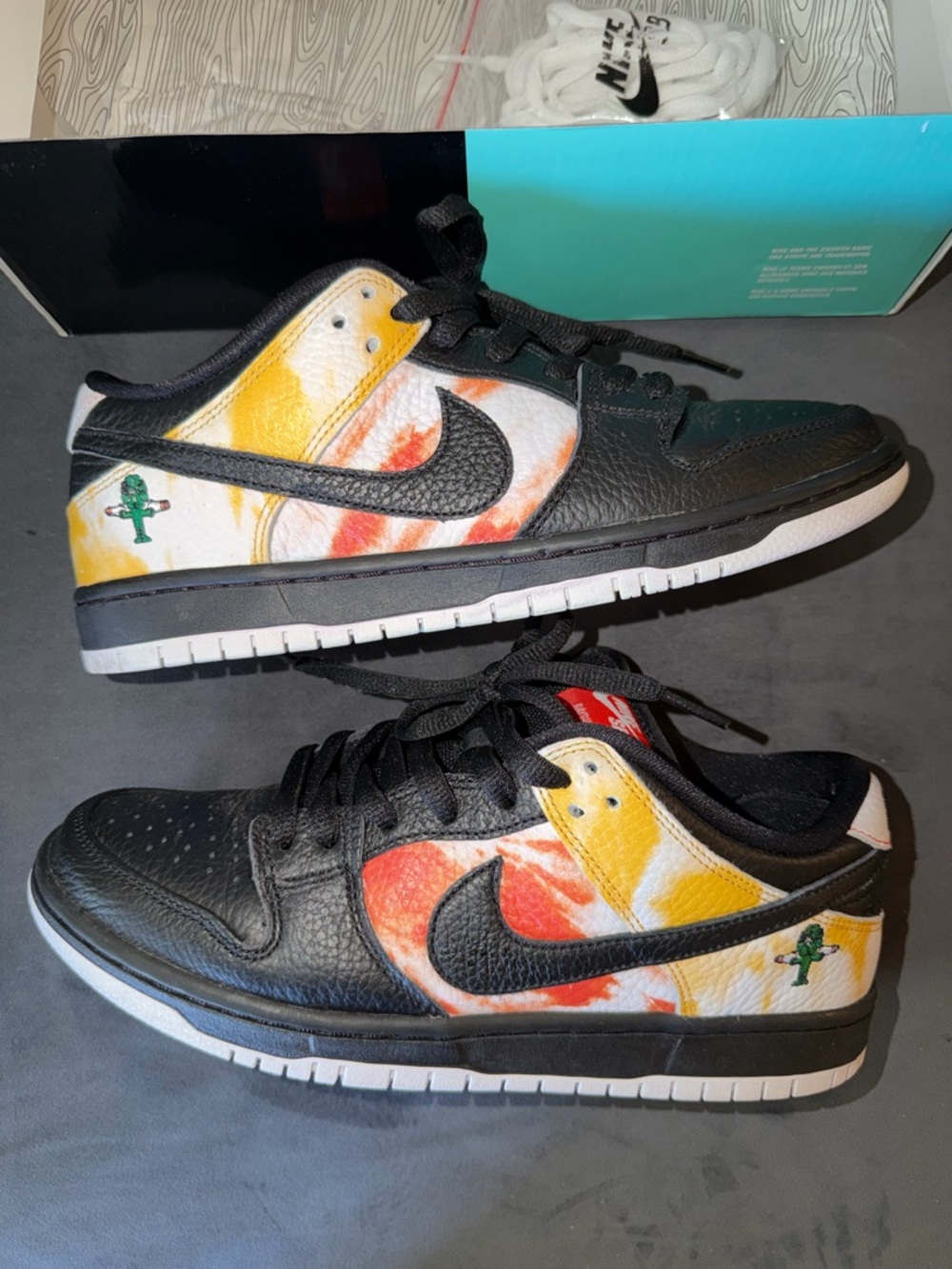 Nike SB Dunk Low ‘Raygun Tie-Dye Black’ Size 8M